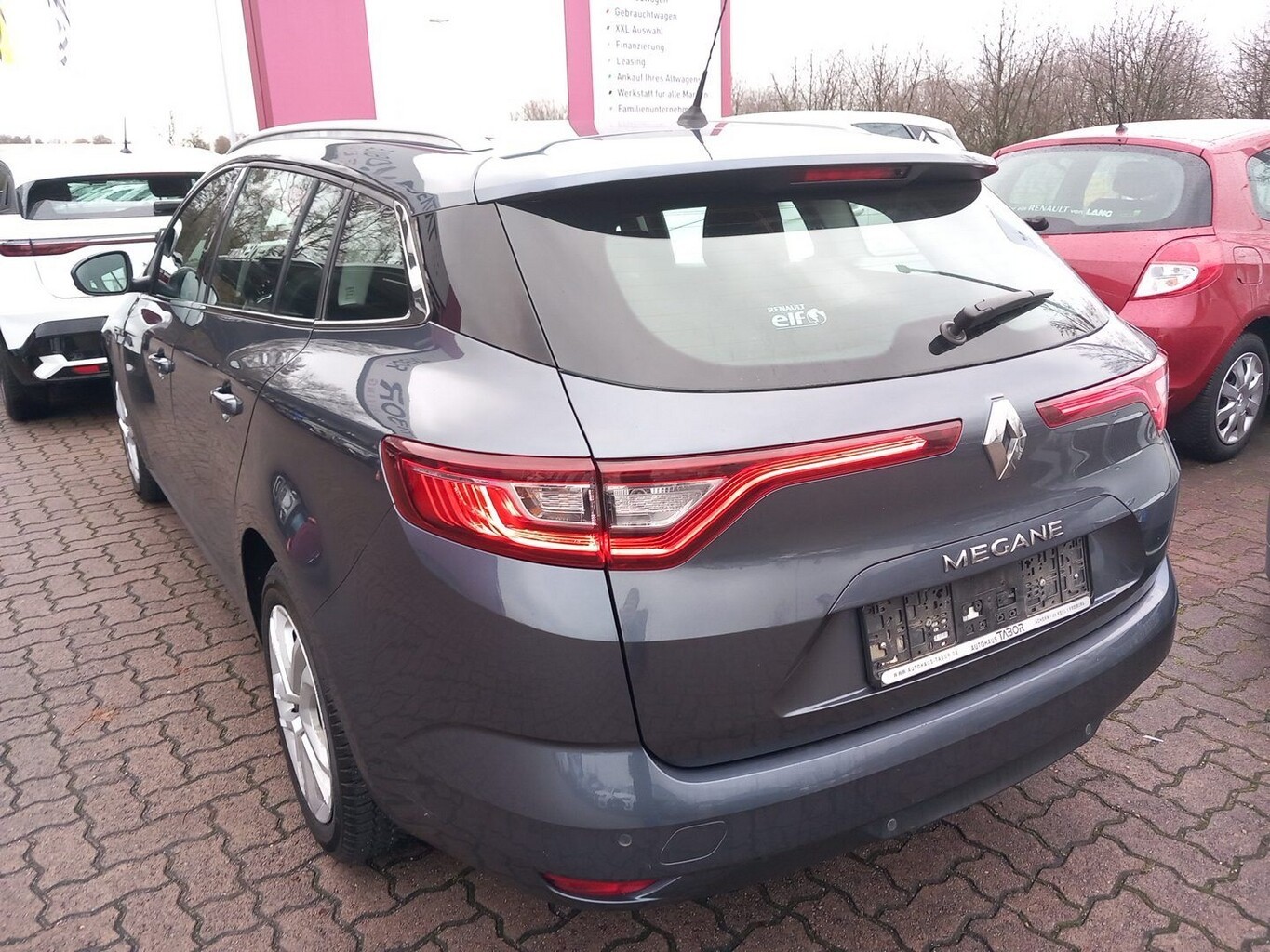 Renault Megane IV Grandtour TCe 140 Business PDC SHZ 16Z