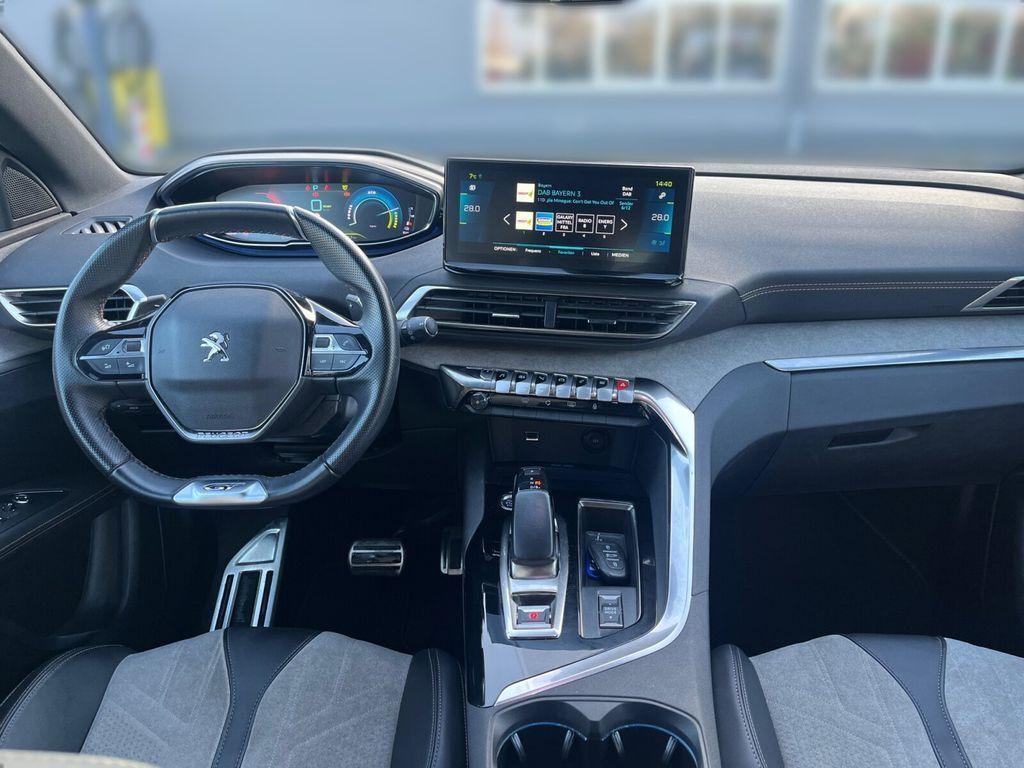 Peugeot 3008 GT NAVIGATION+180°RÜCKFAHRKAMERA+LADESCHALE