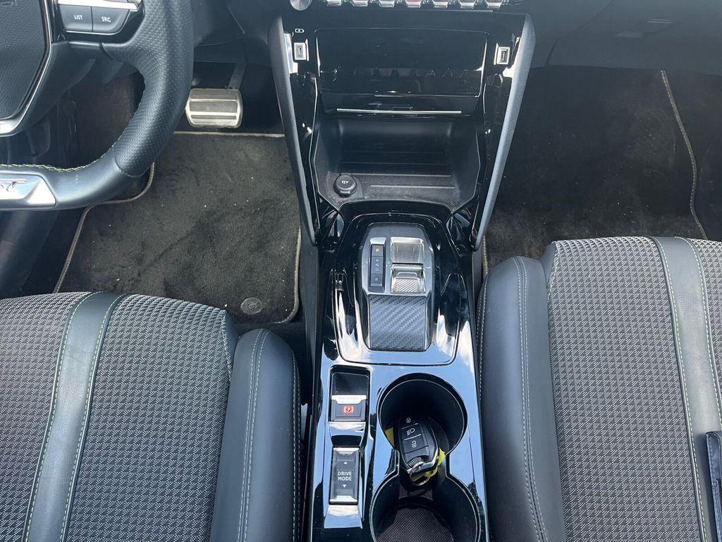 Peugeot e-208 GT NAVIGATION+SITZHEIZUNG+MIRROR-LINKNavi