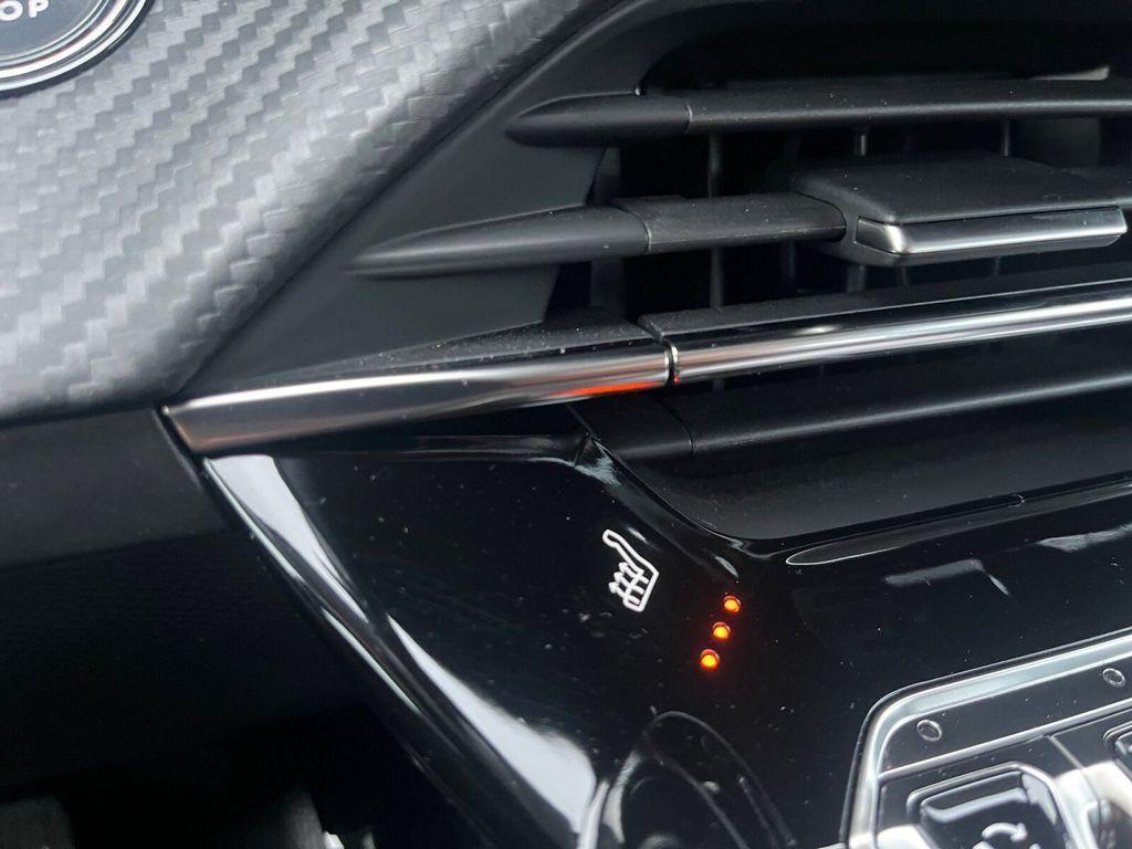 Peugeot 208 e- Active Pack SITZHEIZUNG+LED-BELEUCHTUNGBC