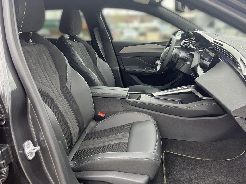 Peugeot 408 GT SITZHEIZUNG+TEMPOMAT+NAVIGATIONNavi/Klima