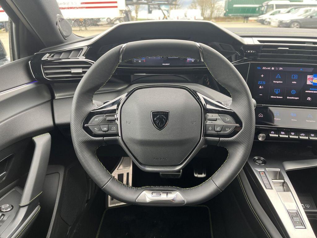 Peugeot 408 GT SITZHEIZUNG+TEMPOMAT+NAVIGATIONNavi/Klima