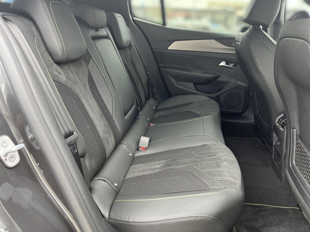 Peugeot 408 GT SITZHEIZUNG+TEMPOMAT+NAVIGATIONNavi/Klima