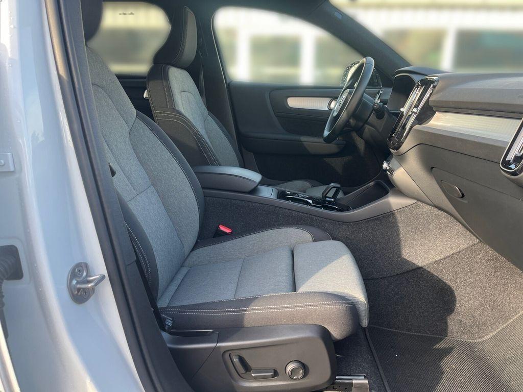 Volvo XC40 XC40 B3 Plus Dark NAVIGATION+LENKRAD-HEIZUNG