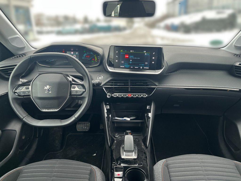 Peugeot 208 e- Active TEMPOMAT+KEYLESS-SYSTEM+LED-LICHTBC