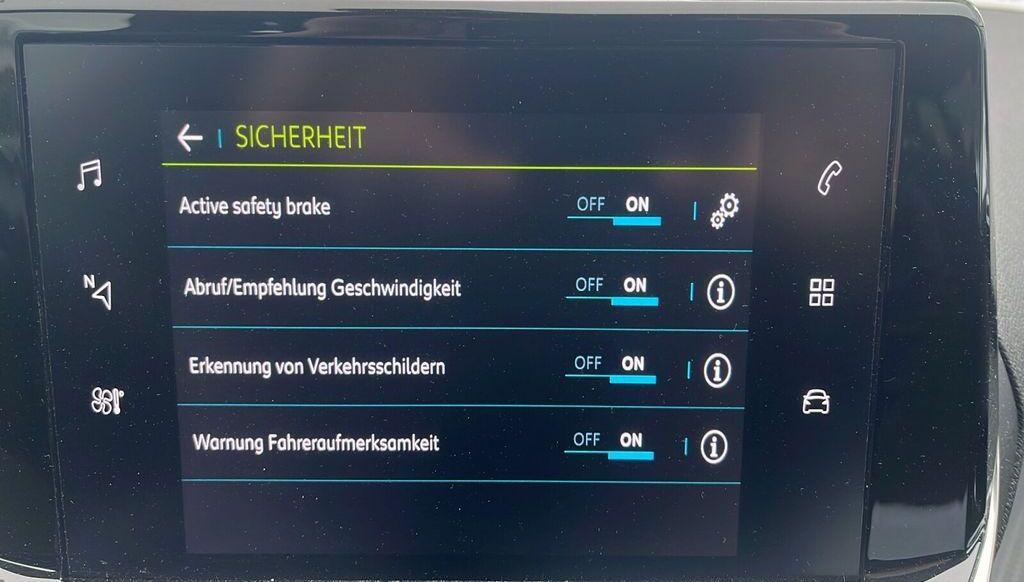 Peugeot 208 e- Active TEMPOMAT+KEYLESS-SYSTEM+LED-LICHTBC