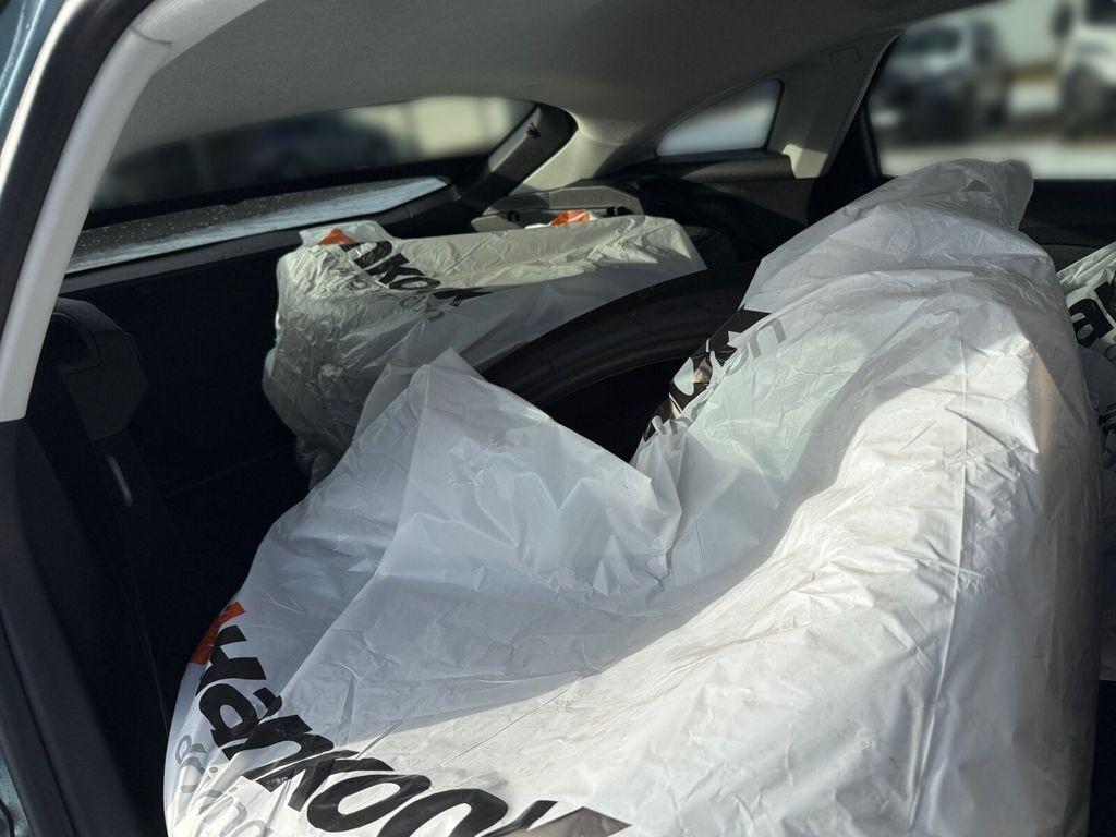 Citroën C4 1.2 PureTech Max RÜCKFAHRKAMERA+NAVIGATION