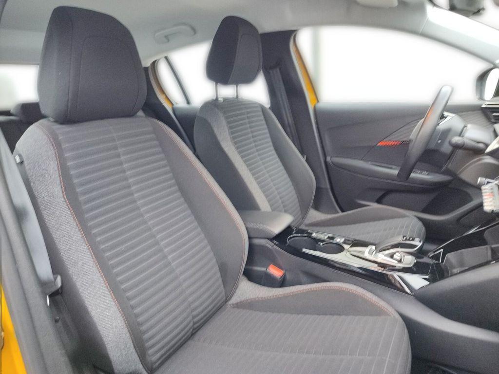 Peugeot 208 e- 136 Active SITZHEIZUNG+TEMPOMATKlima/BC