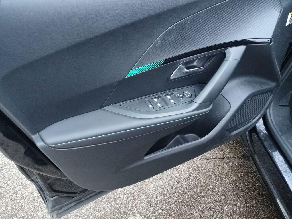 Peugeot 2008 e- Allure SITZHEIZUNG+180°R-KAMERA+TEMPOMAT