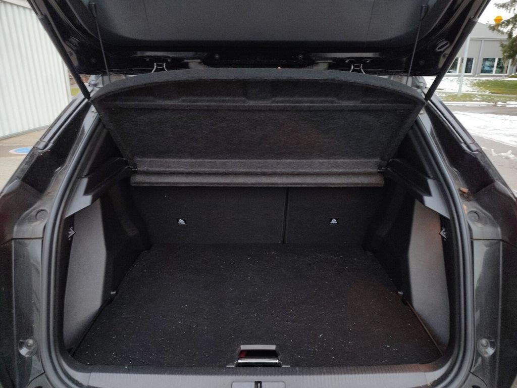 Peugeot 2008 e- Allure SITZHEIZUNG+180°R-KAMERA+TEMPOMAT