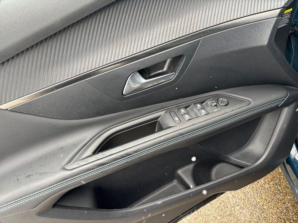 Peugeot 3008 Allure Pack SITZHEIZUNG+TEMPOMAT+NAVIGATION