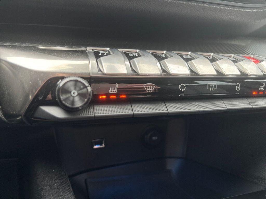 Peugeot 3008 Allure Pack SITZHEIZUNG+TEMPOMAT+NAVIGATION