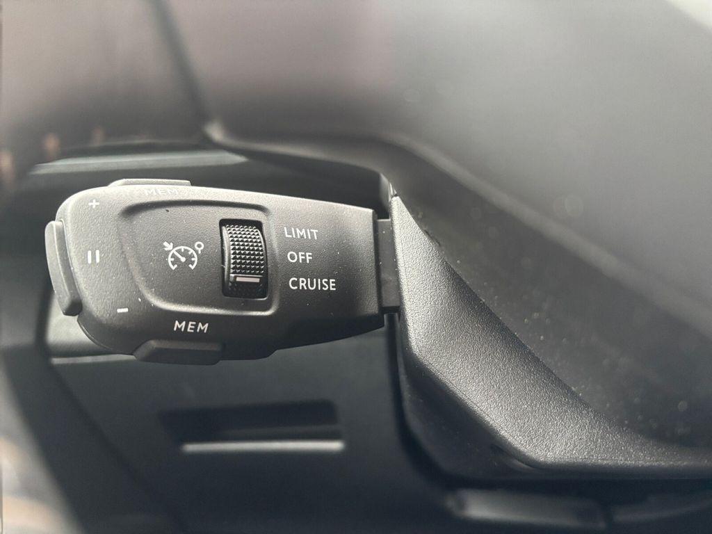 Peugeot 3008 Allure Pack SITZHEIZUNG+TEMPOMAT+NAVIGATION