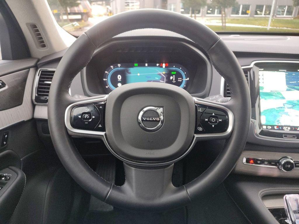 Volvo XC90 T8 AWD Ultra Dark 7-SITZER+NAVI+360°R-KAM.