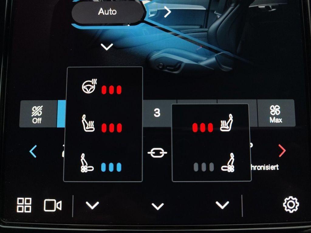 Volvo XC90 T8 AWD Ultra Dark 7-SITZER+NAVI+360°R-KAM.