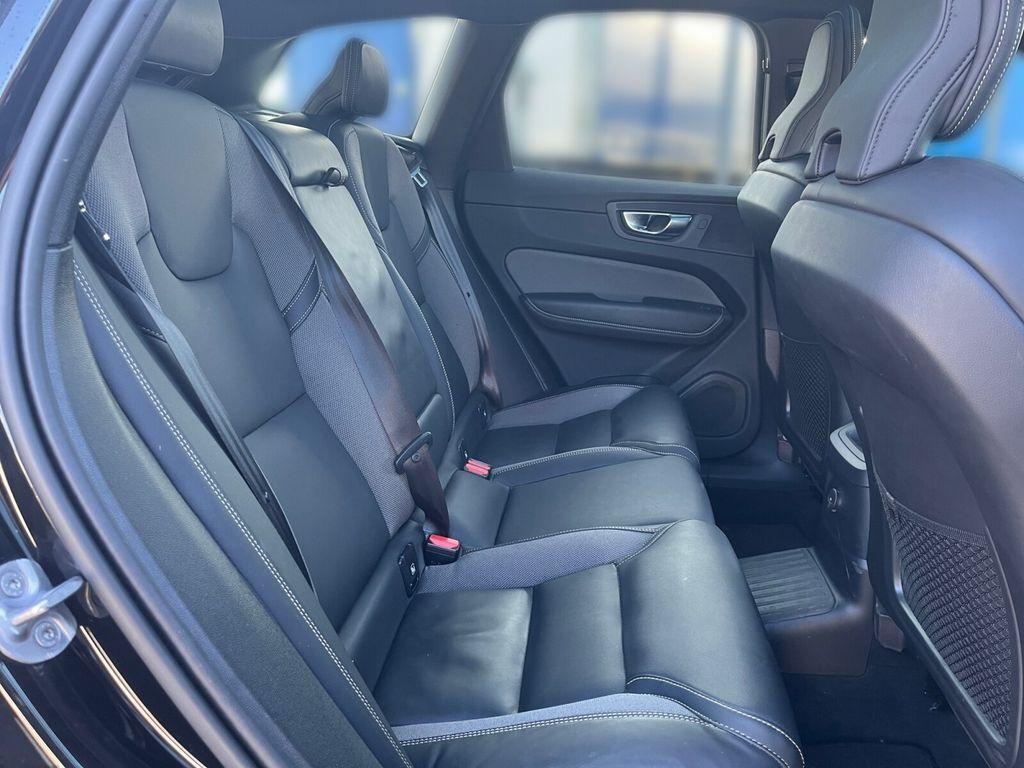 Volvo XC60 XC60 T6 AWD Plus Dark SCHIEBEDACH+SITZHEIZUNG+LE