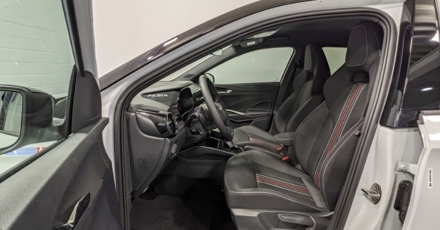 MF 130 1.5TSI FahrAss Infotain Winter+ Laden Sicherheit