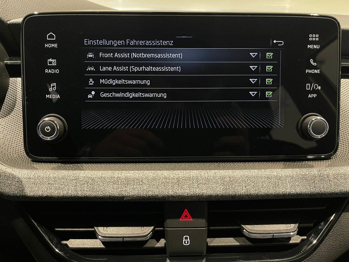 Skoda Scala 1,0 TSI 5J Garantie SHZ PDC LED