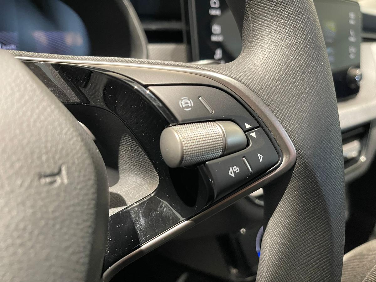 Skoda Scala 1,0 TSI 5J Garantie SHZ PDC LED