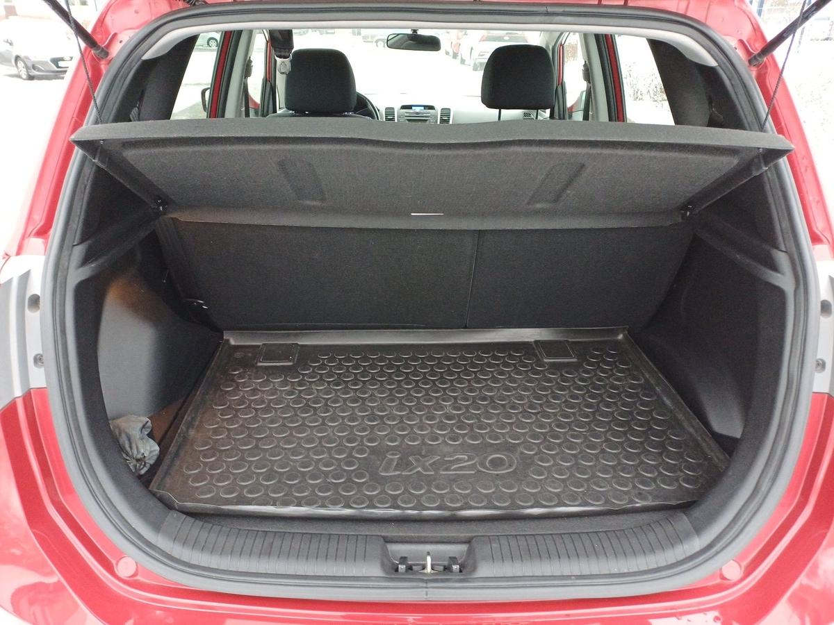 Hyundai ix20 1.6 Space WR Klima PDC Sitzh. Kamera Bluetooth Lenkradh