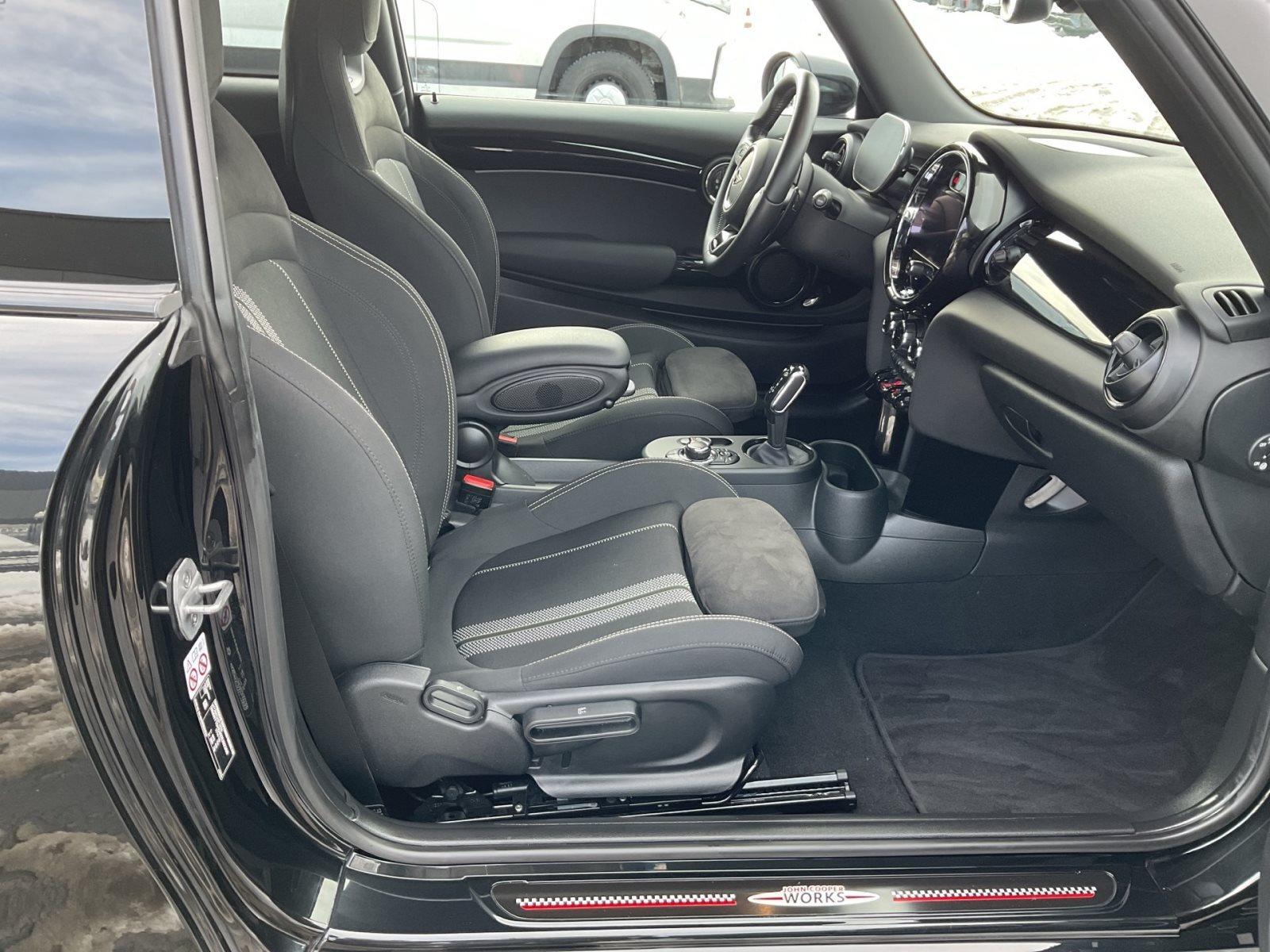 MINI John Cooper Works 3-TÜRER JCW TRIM NAVI LED GRA PDC DAB