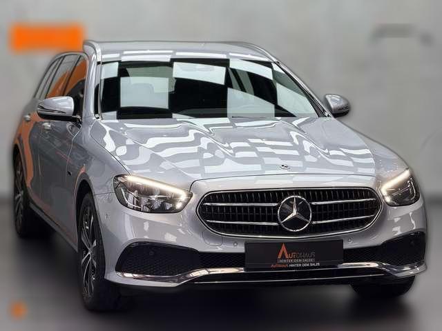 Mercedes-Benz E 300 de 4Matic |LED|AHK|KAM|EQPOWER|