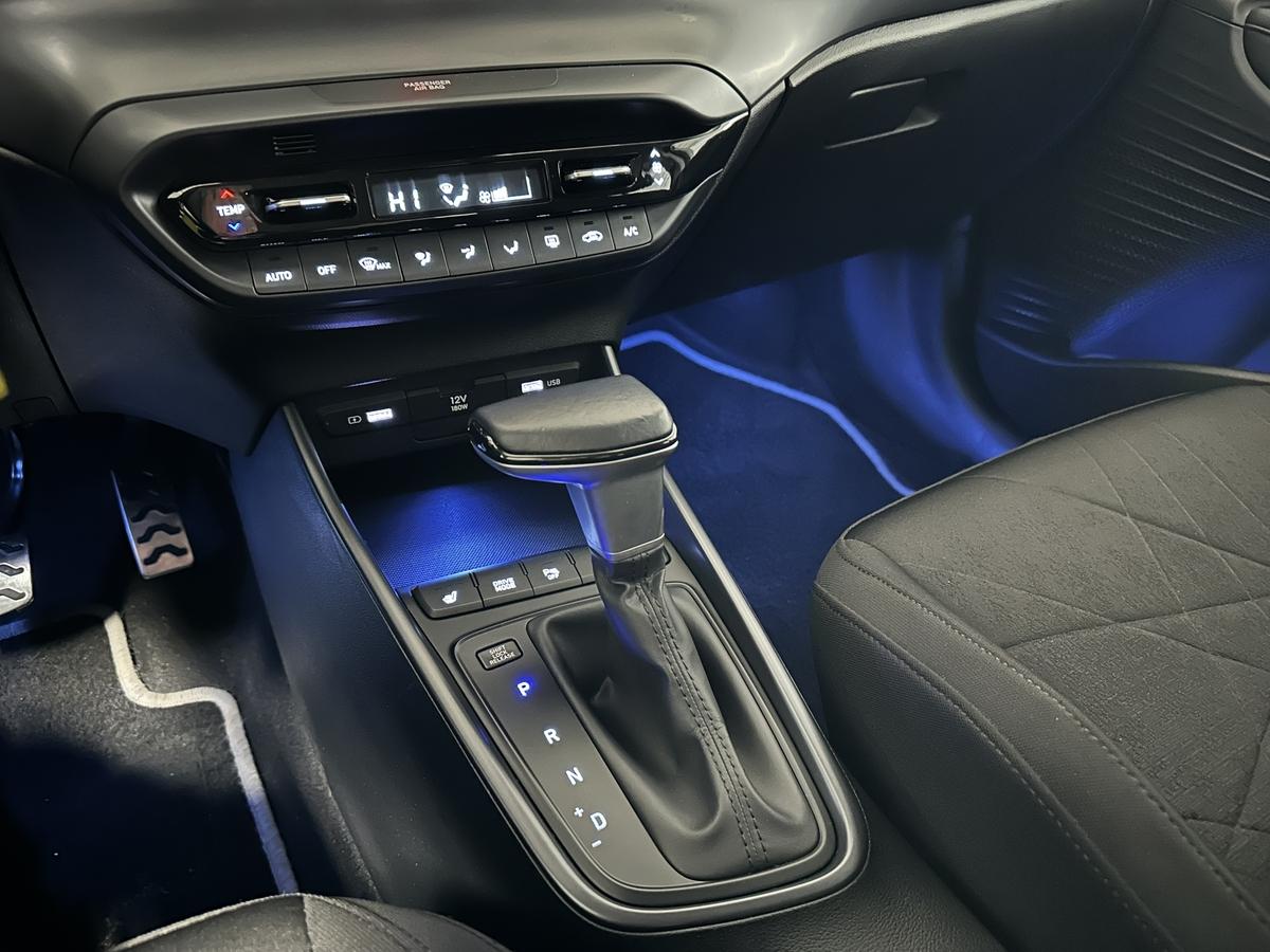 Hyundai Bayon Techno  1,0 T-GDI 100 PS 7DCT / PDC m.Kamera / Sitz & 