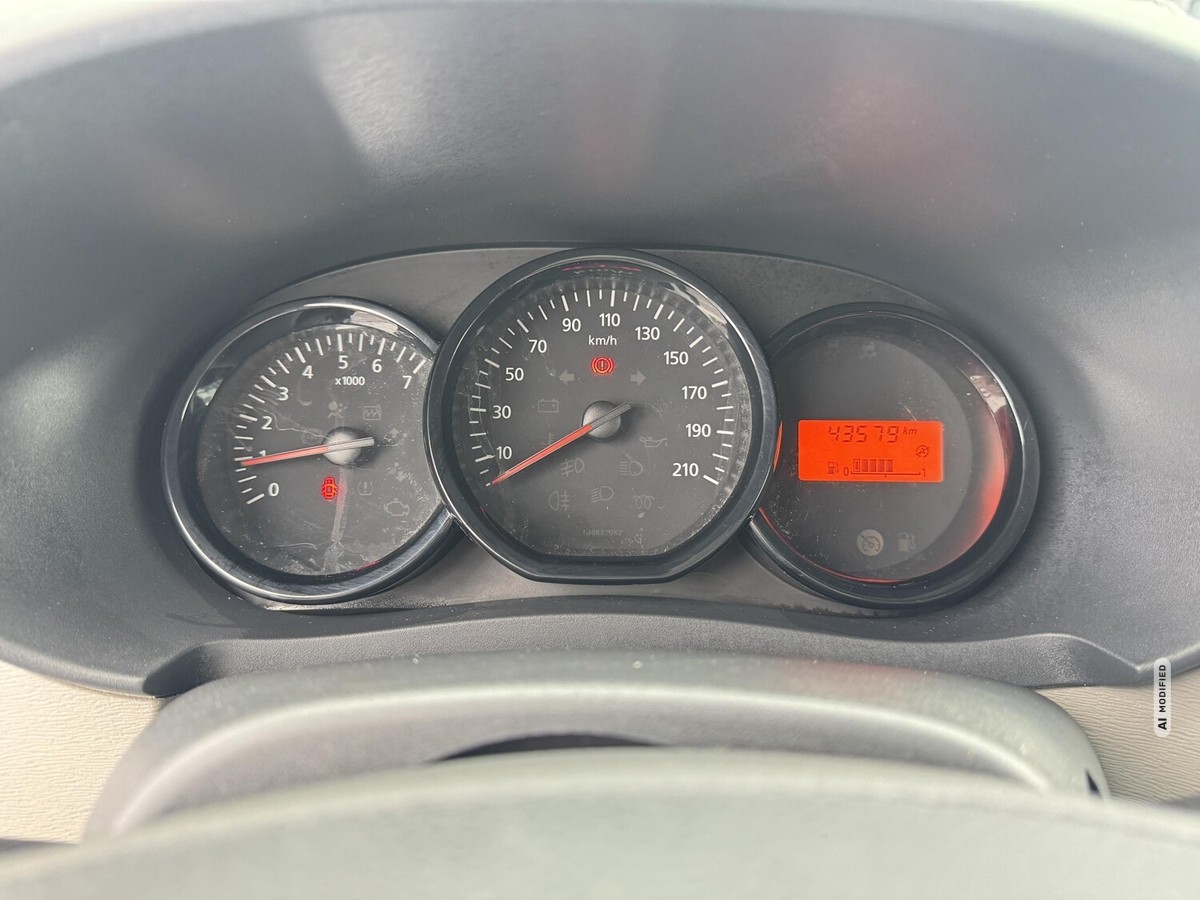 Dacia Dokker Allwetter-Reifen+180°-Türen+Sehr gepflegt
