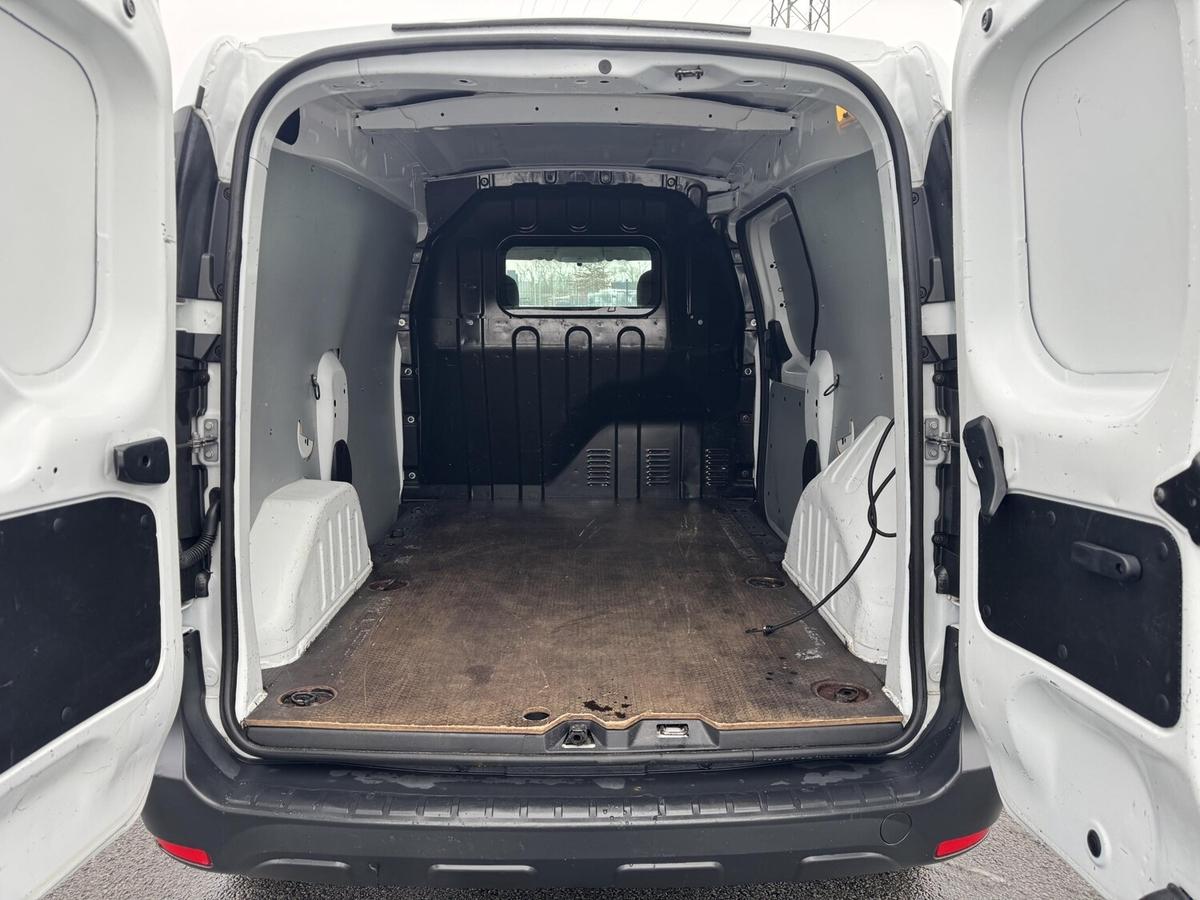 Dacia Dokker Allwetter-Reifen+180°-Türen+Sehr gepflegt