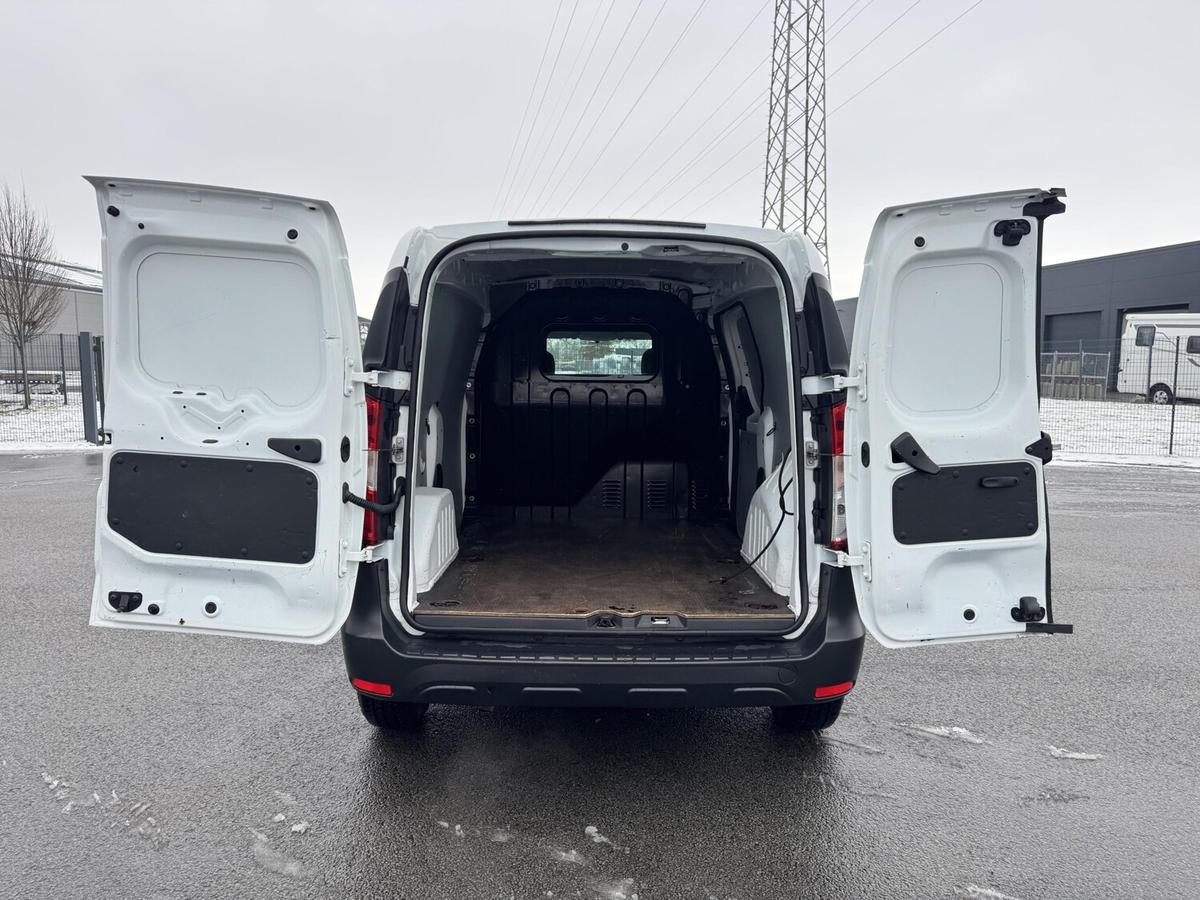 Dacia Dokker Allwetter-Reifen+180°-Türen+Sehr gepflegt