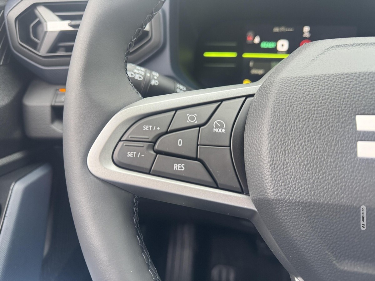 Dacia Duster 3 Journey+Automatik+Spurhalte+360+LED