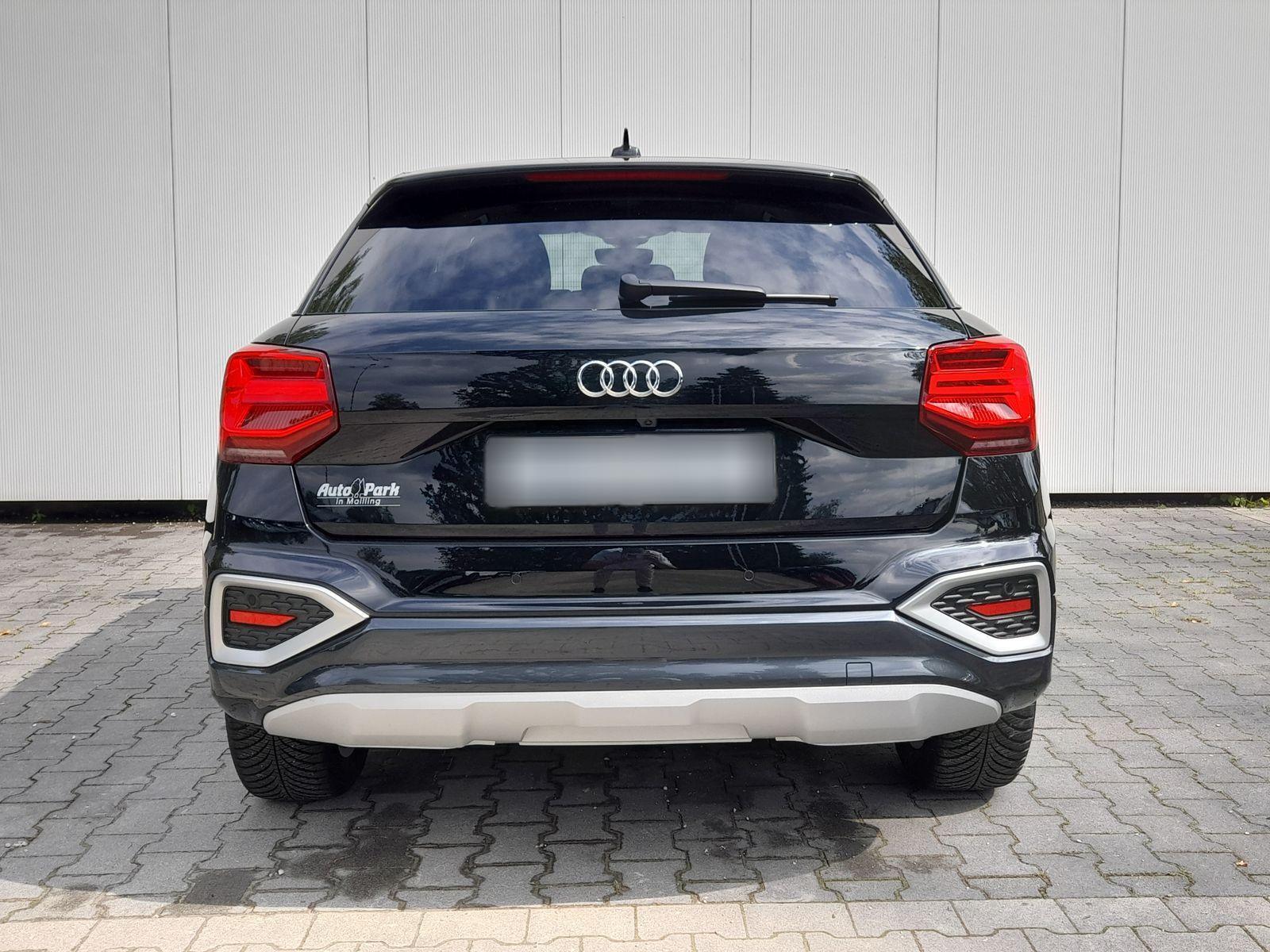 Audi Q2 DSG NAVI/APP~AHK~PANO~SHZ~VIRTUALL~RKam~eHeKl