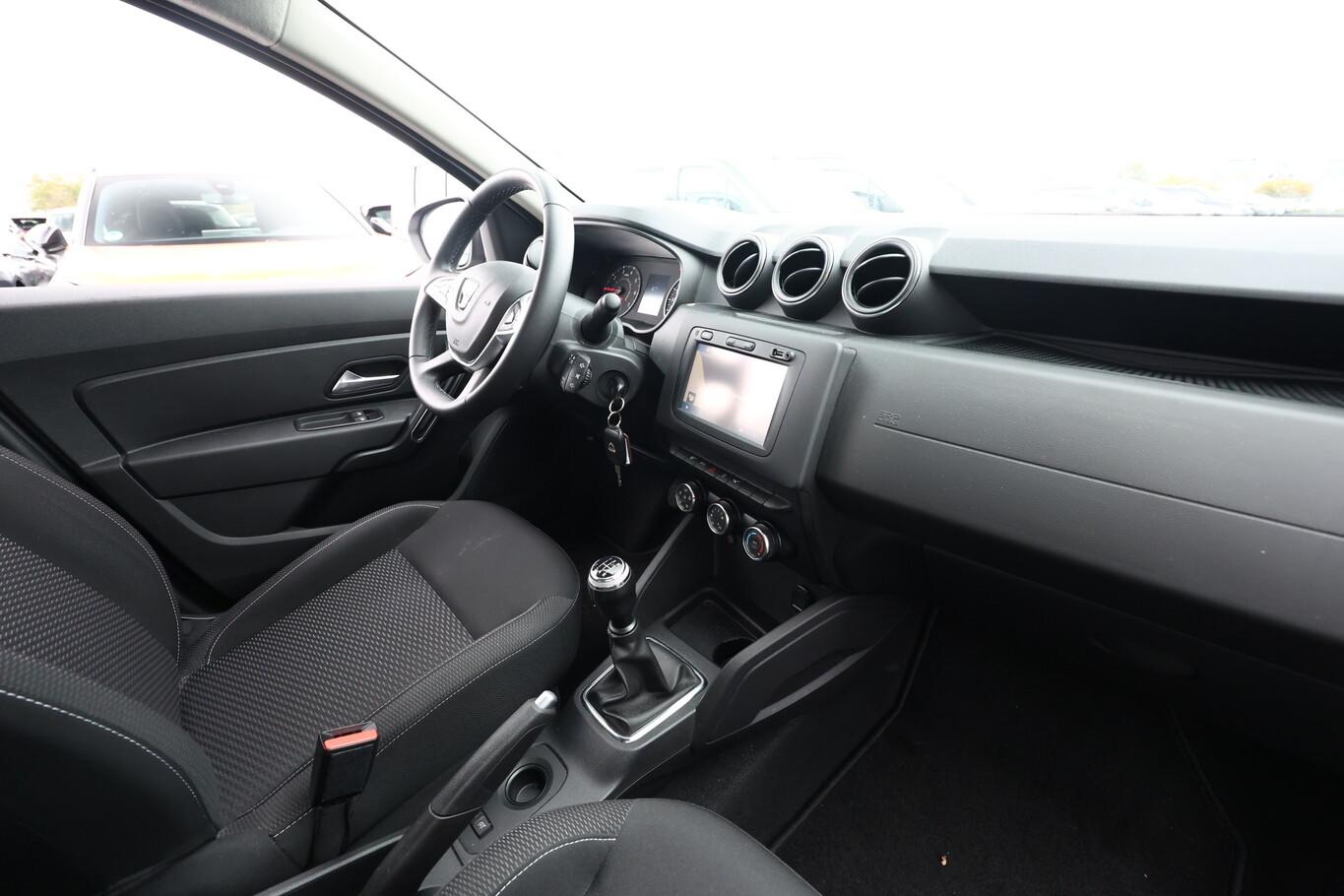 Dacia Duster II 1.6 SCe 115 Comfort Nav PDC SHZ Kam