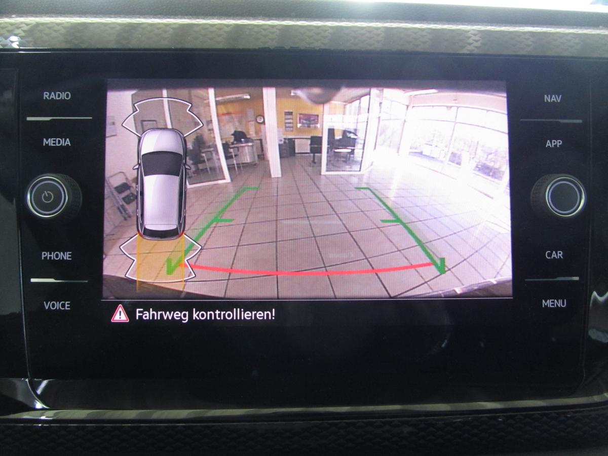 Volkswagen Polo 1.0 TSI Life+RFK+Navivor.+LED