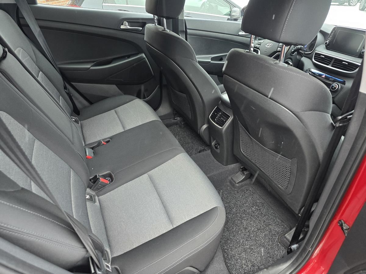 Hyundai Tucson 1.6 Advantage 2WD  #Automatik #Rückfahrkamera #LED 