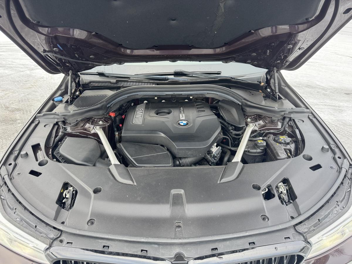 BMW 630 Gran Turismo  i+Sport Line+ACC+LED+Head-Up+AHK