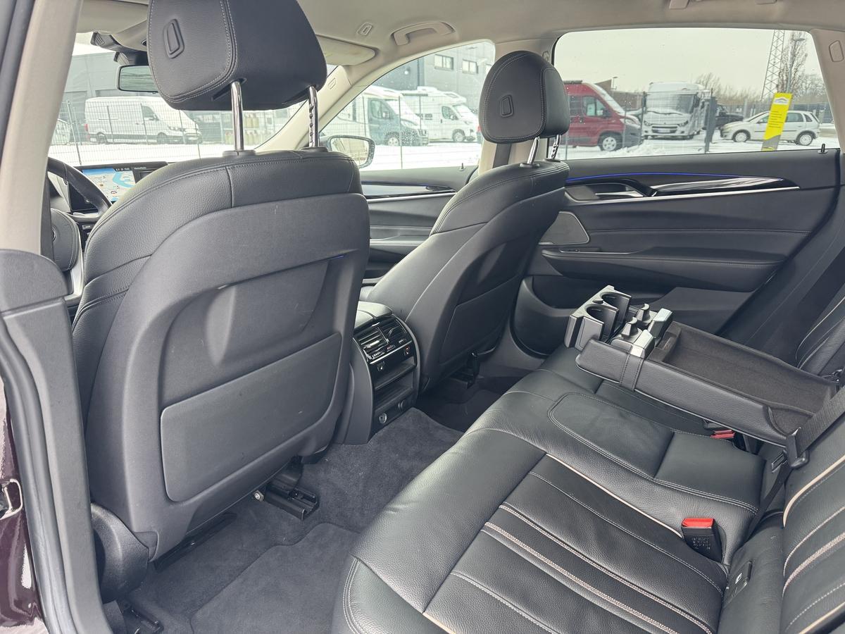 BMW 630 Gran Turismo  i+Sport Line+ACC+LED+Head-Up+AHK