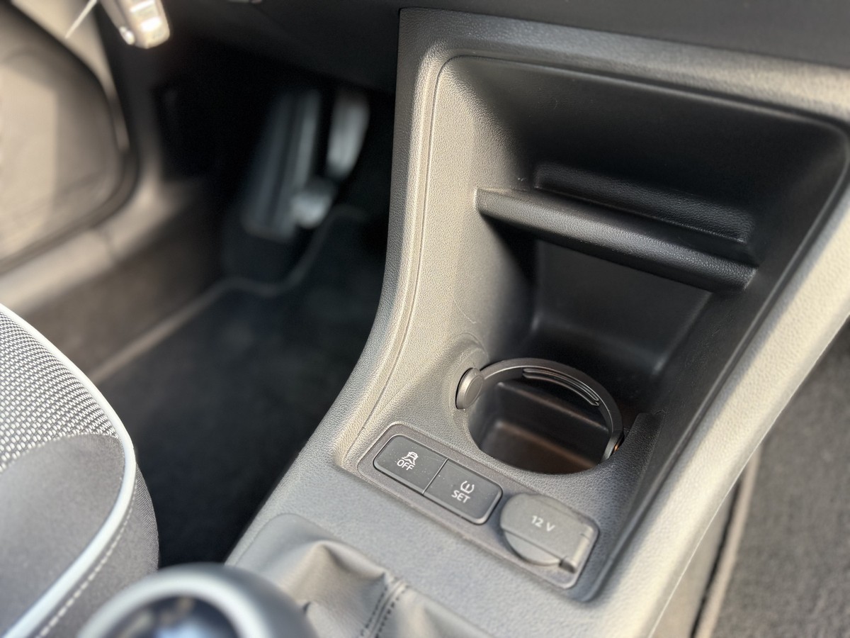 Seat Mii 1.0 Chic BEATS/KLIMA/BLUETOOTH/4TÜRER/SHZ/NOTBREMSASSIST