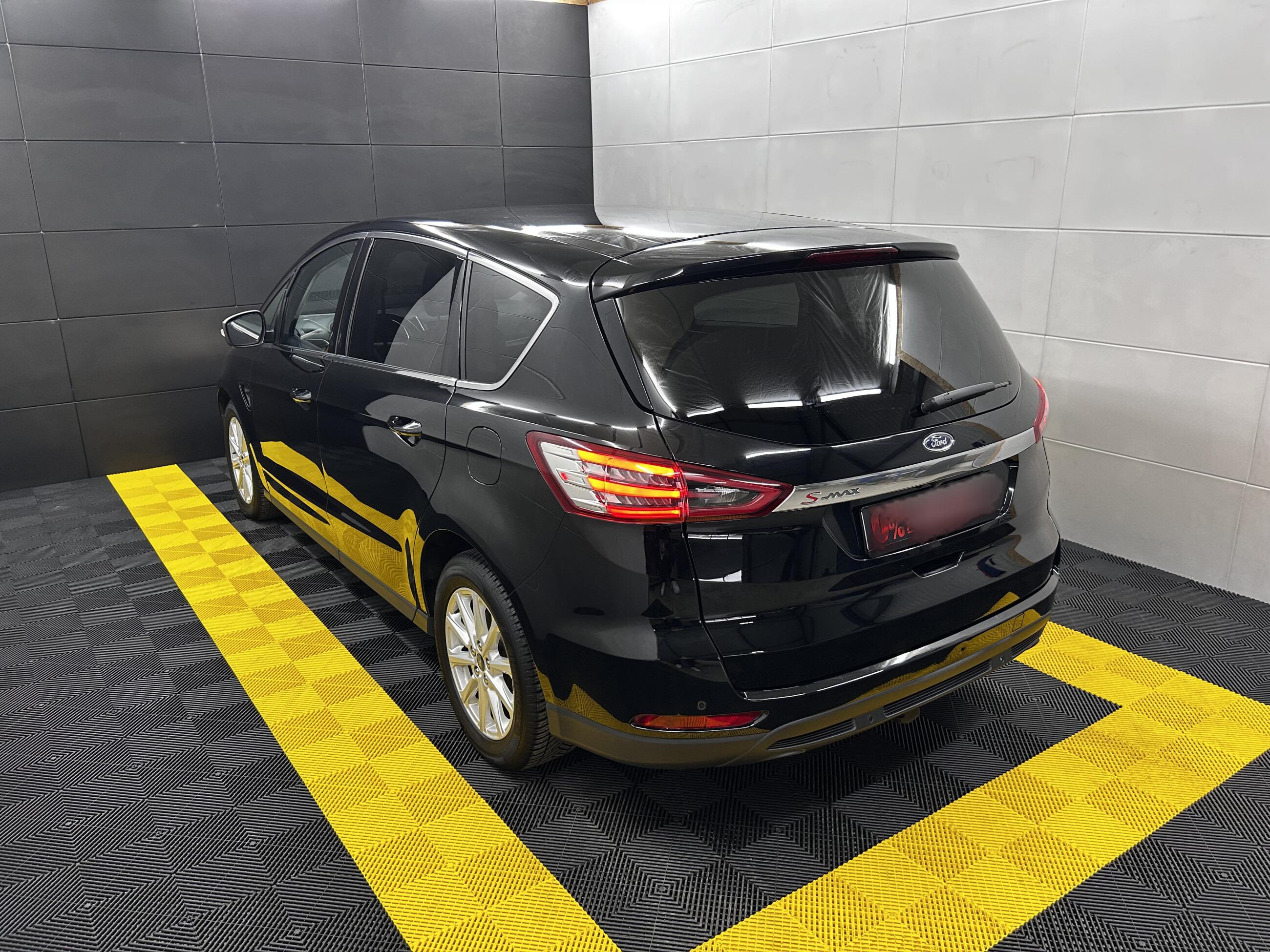 Ford S-Max S-MAX Titanium+Keyless+LED+Kam+Carplay+Navi+Temp