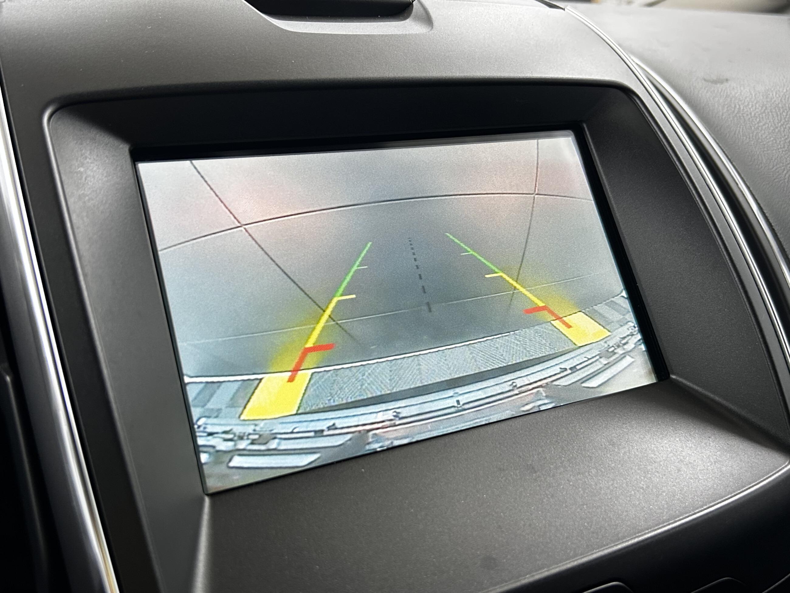 Ford S-Max S-MAX Titanium+Keyless+LED+Kam+Carplay+Navi+Temp