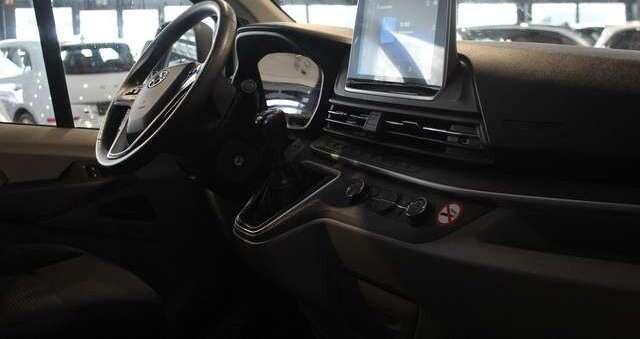 Maxus Deliver 9 Kasten L3H2 (Kamera)