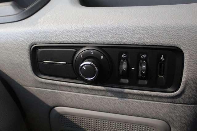 Maxus Deliver 9 Kasten L3H2 (Kamera)