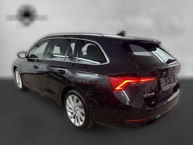 Skoda Octavia 2.0TDI Style NAVI LED Kamera CarPlay HuD