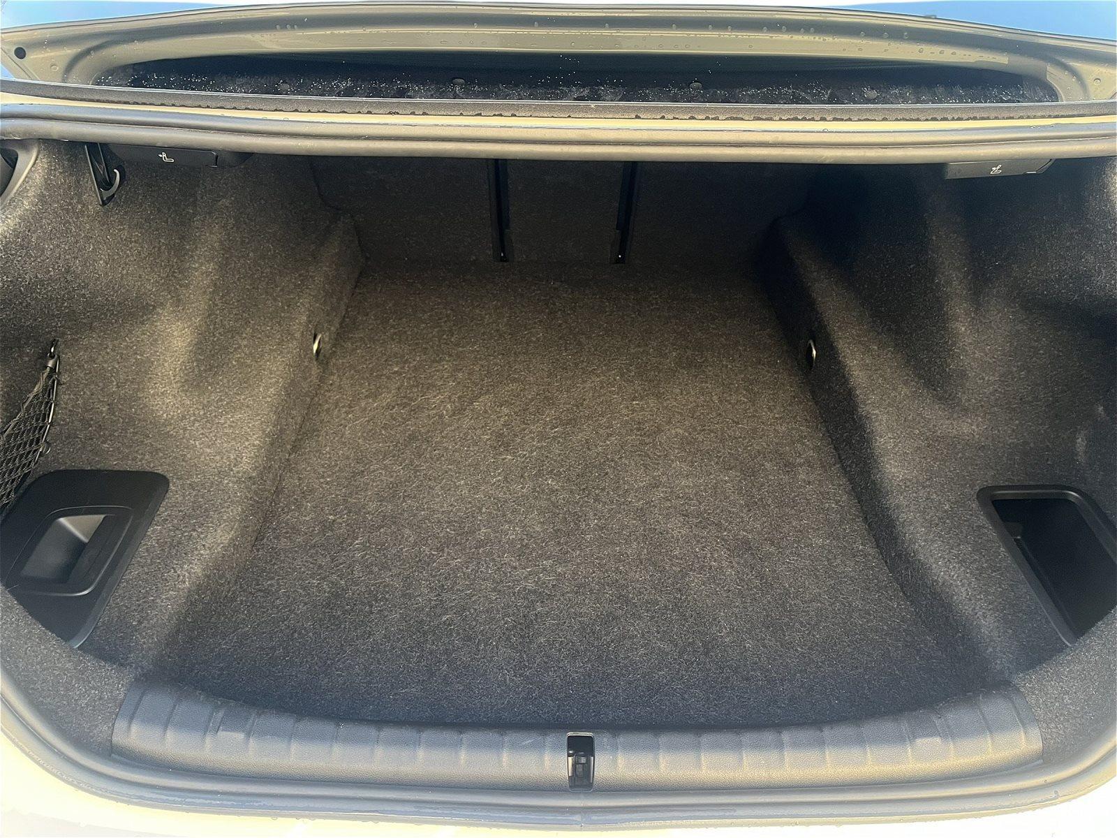 BMW 520 M SPORT LC PROF LEDER HUD ALARM HIFI HK DAB WLAN KOMFORTZG