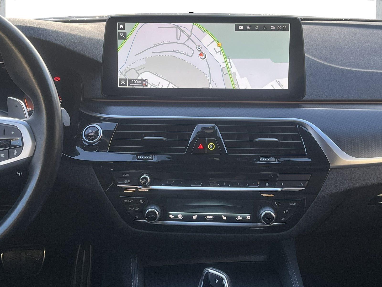 BMW 520 M SPORT LC PROF LEDER HUD ALARM HIFI HK DAB WLAN KOMFORTZG