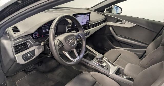 Audi A4 Avant S-Line Navi LED Virtual CarPlay RFK 18''