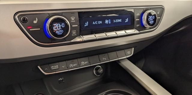 Audi A4 Avant S-Line Navi LED Virtual CarPlay RFK 18''