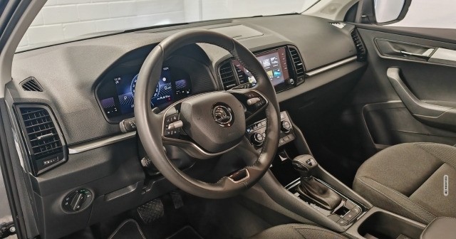 Skoda Karoq Drive 1.5TSI DSG LED ACC Kessy Sitzh. Suns.