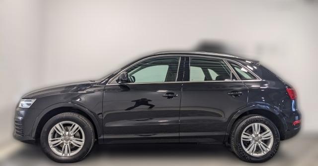 Audi Q3 sport 1,4 TFSI  NAVI PDC XENON KOMFORT PAKET