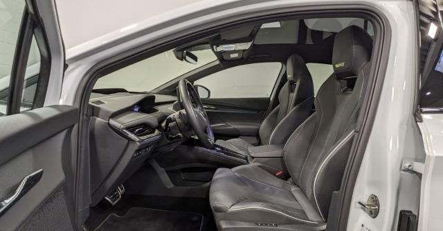 Skoda Enyaq Suite Coupe RS 4x4 WÄPU DCC MASSAGE HUD LEDER